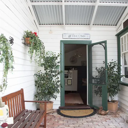 Rosebridge House Bed & Breakfast Adult Retreat-2