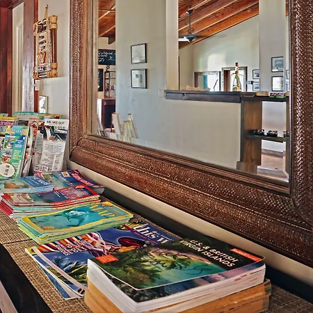 Two Sandals - A Boutique Hotel-3