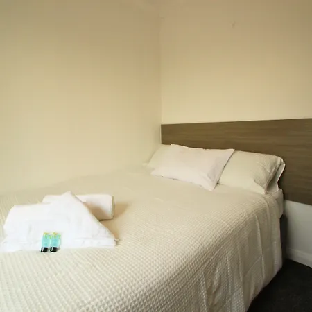 Oyo Hotel 33-3