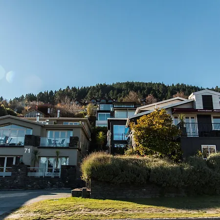 Queenstown House Bed & Breakfast And Apartments-2
