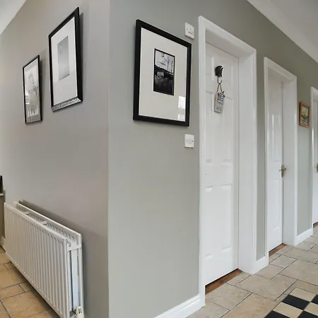 Sharamore House B&B-3
