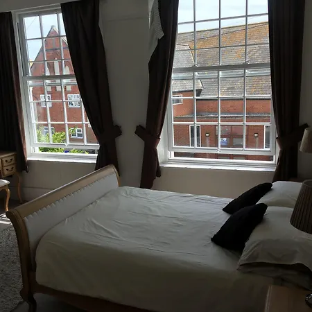 The Wellington-2