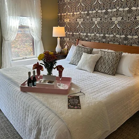 50 Lincoln Short North Bed & Breakfast-3
