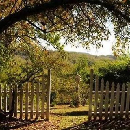 Orchard Inn-2