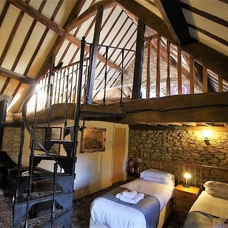 The Kings Arms Hotel-3