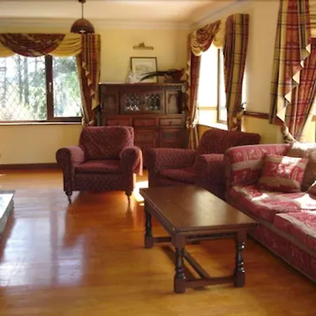 Abbey Court-2