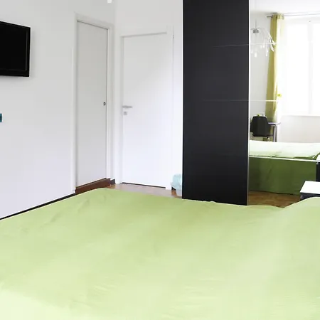 B&B Trieste Plus-3