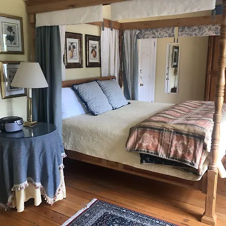 Kingsbrae Inn-2
