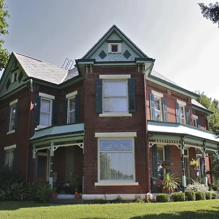 Nauvoo Grand Bed & Breakfast-2