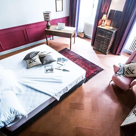 Soprarno Suites-3