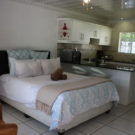 Lincoln Cottages Bnb & Self-Catering-2
