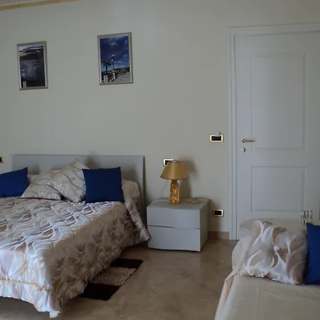 Airport House B&B-2