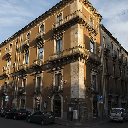 B&B Palazzo Bruca Catania-2