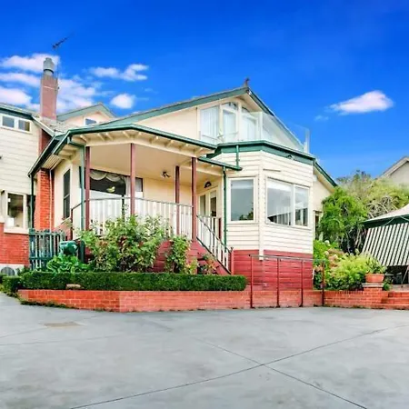 Mornington Bed And Breakfast-2