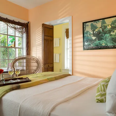 Tropical Inn-2