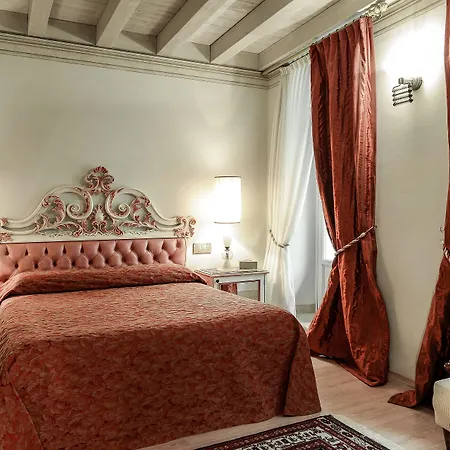 La Corte Di Giulietta-2