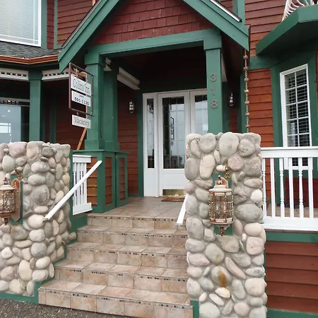 Collins Inn & Seaside Cottages (Adults Only)-2