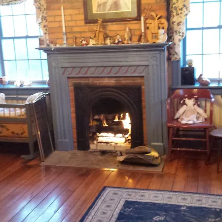 Applebutter Inn-2