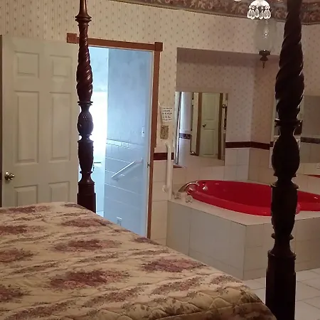 Chestnut Charm Bed & Breakfast-2