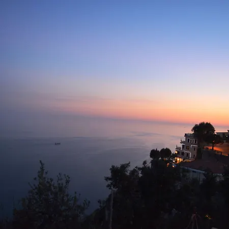 B&B Miramare-3