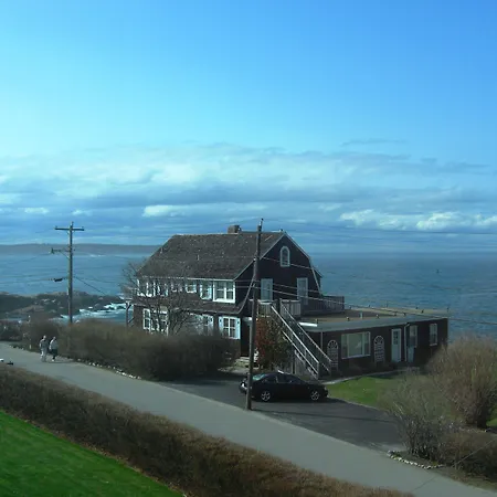 Seafarer Inn-2