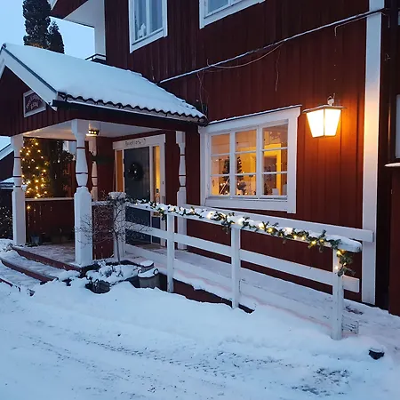 Lustigsgarden Boutique Hotel-3