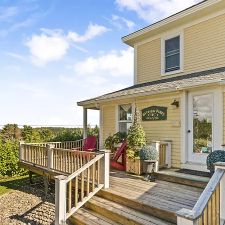 Bayview Pines Country Inn B&B-3