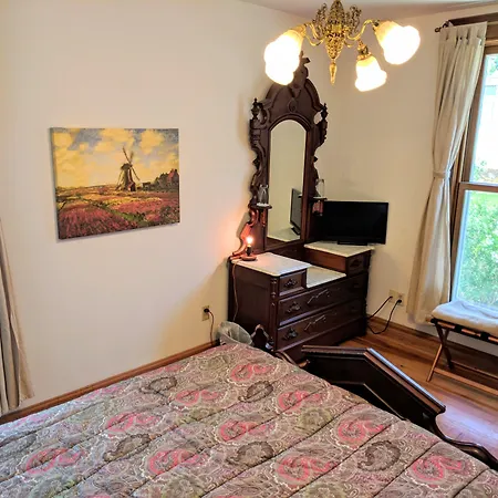 1899 Inn-3