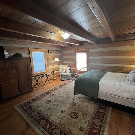Silver Lake Bed And Breakfast (Adults Only)-3