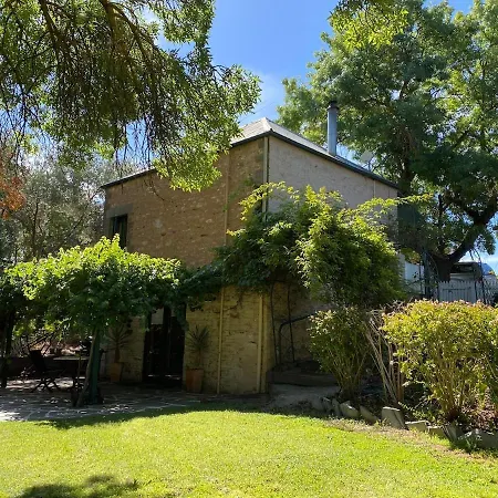 Wild Olive Cottage Clare Valley-3