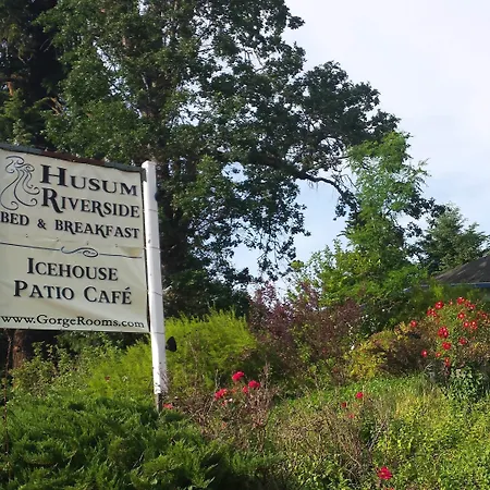 Rubyjune Inn-3
