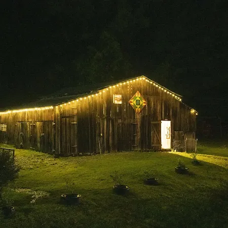 Country Road House-2