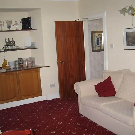 Mardon Guest House-2