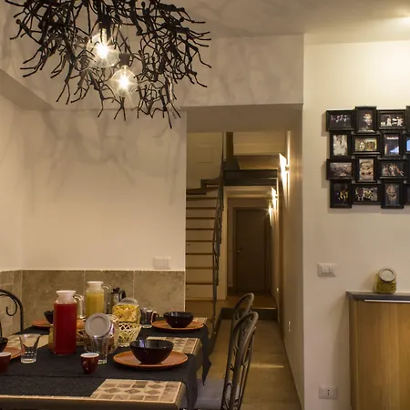 Casa Latina-2