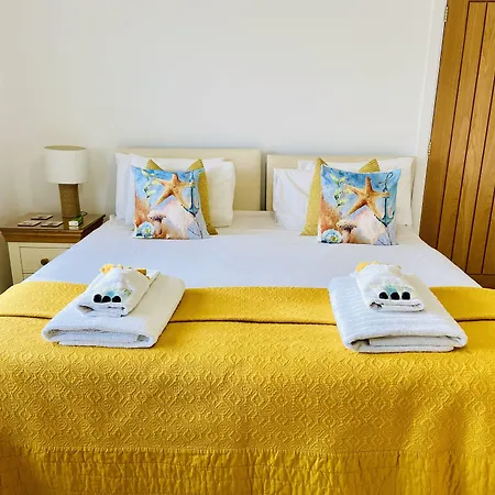 Avon Beach Bed & Breakfast-2