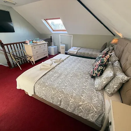 Cambridge Bed & Breakfast-3