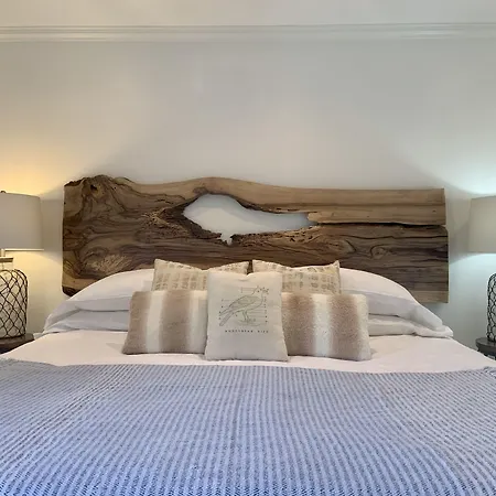 Queen Regent Bed & Breakfast-3