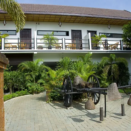 S.R Sofia Villa Hotel-2