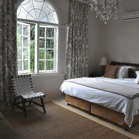 268 On Ridge Guesthouse-3