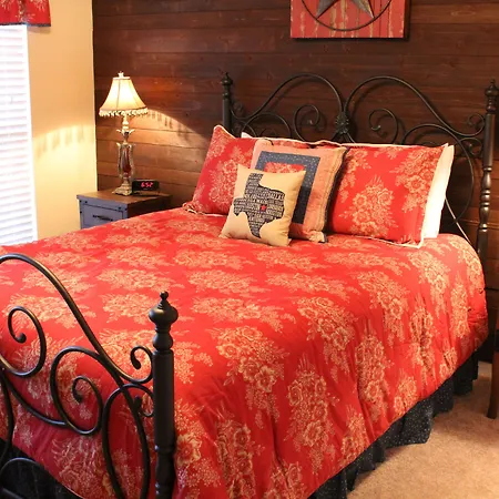 Maple Creek Bed&Breakfast-2