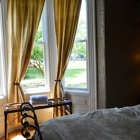 The Iron Kettle Bed And Breakfast-2
