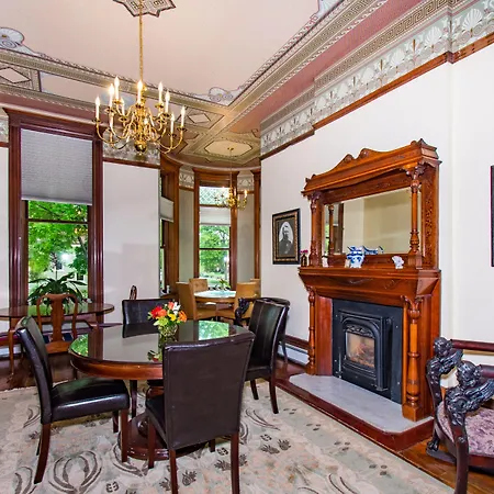 Lumber Baron Inn And Gardens-2