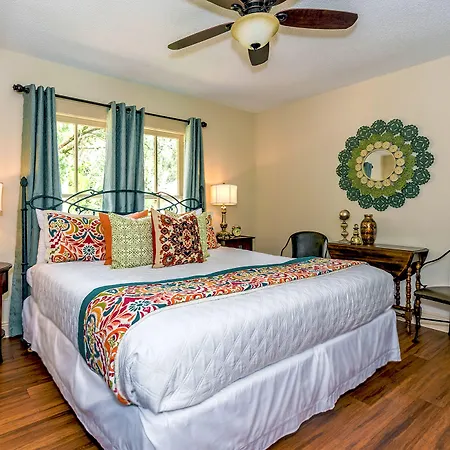 44 Spanish Street Inn (Adults Only)-3