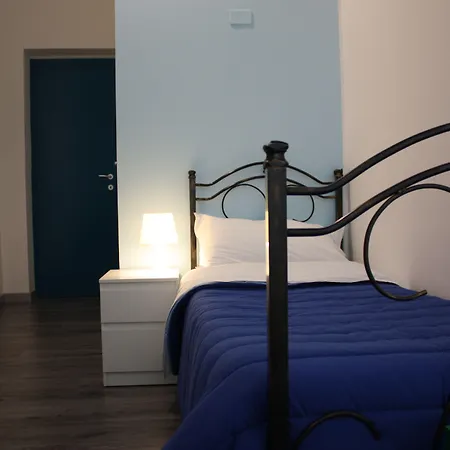Tra L'Etna E Il Mare B&B-3