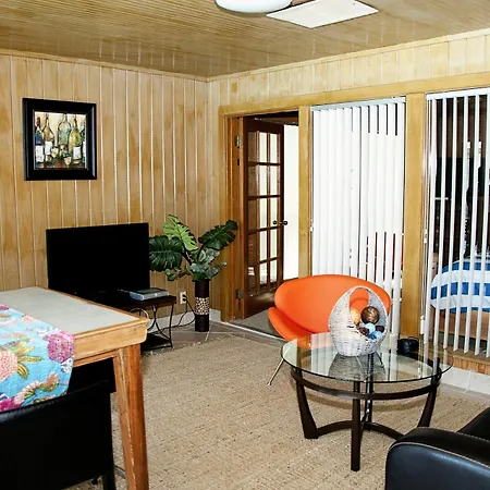Live Oaks Bed And Breakfast-2