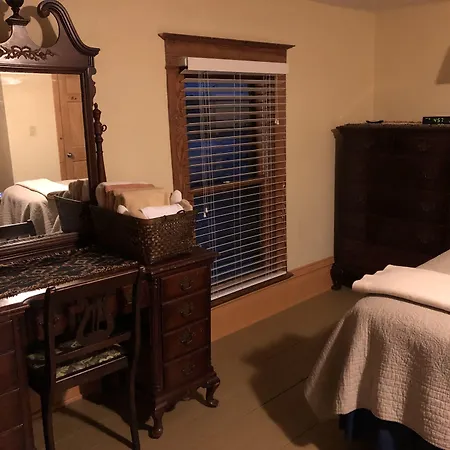 Artha Bed And Breakfast-2