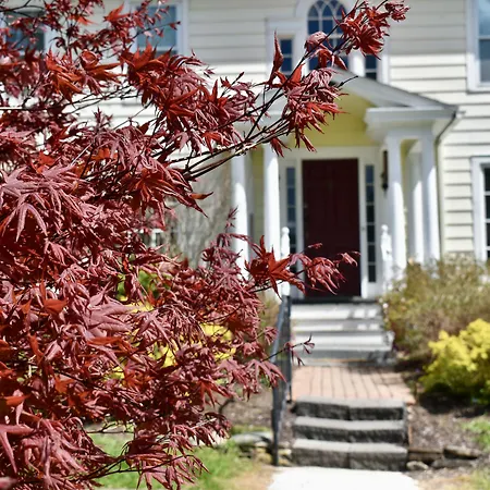 Harbour House Inn B&B-2