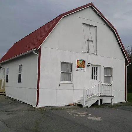Fish & Loaves Bed And Breakfast-2