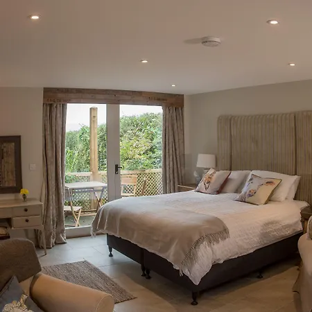 Bridleway Bed And Breakfast-2