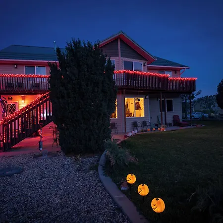 Bryce Trails Bed And Breakfast-2